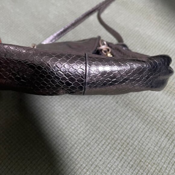 See by Chloe NWOT Metal Gray Leather Crossbody - Picture 4 of 10